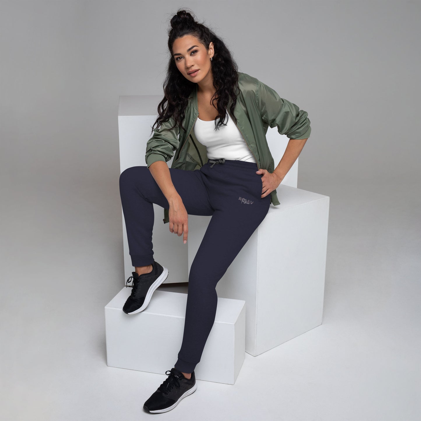 Rolav Joggers.