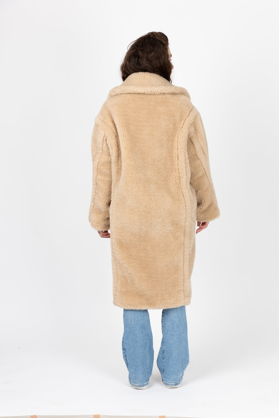 Oversized Long Coat in Faux Shearling