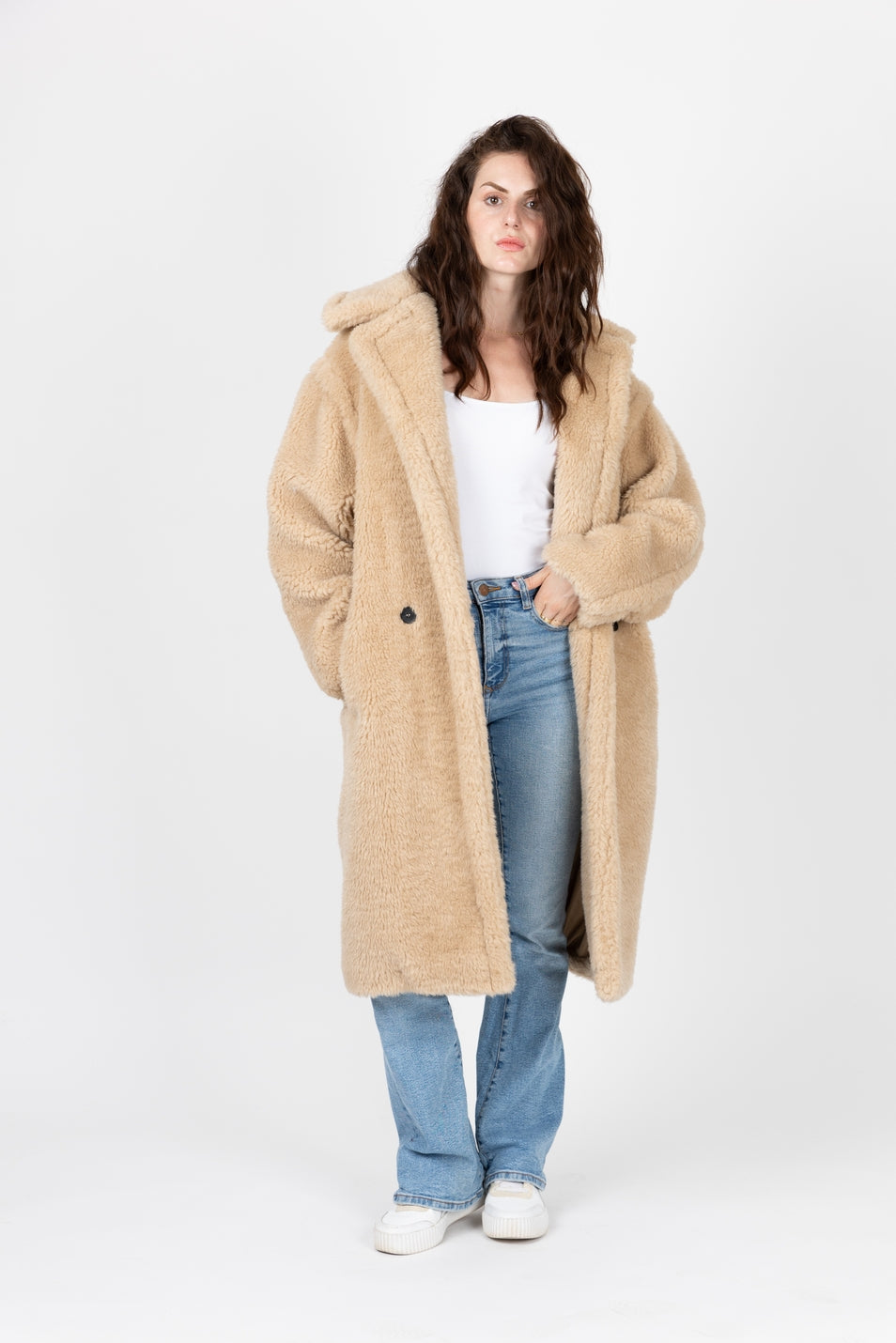 Oversized Long Coat in Faux Shearling