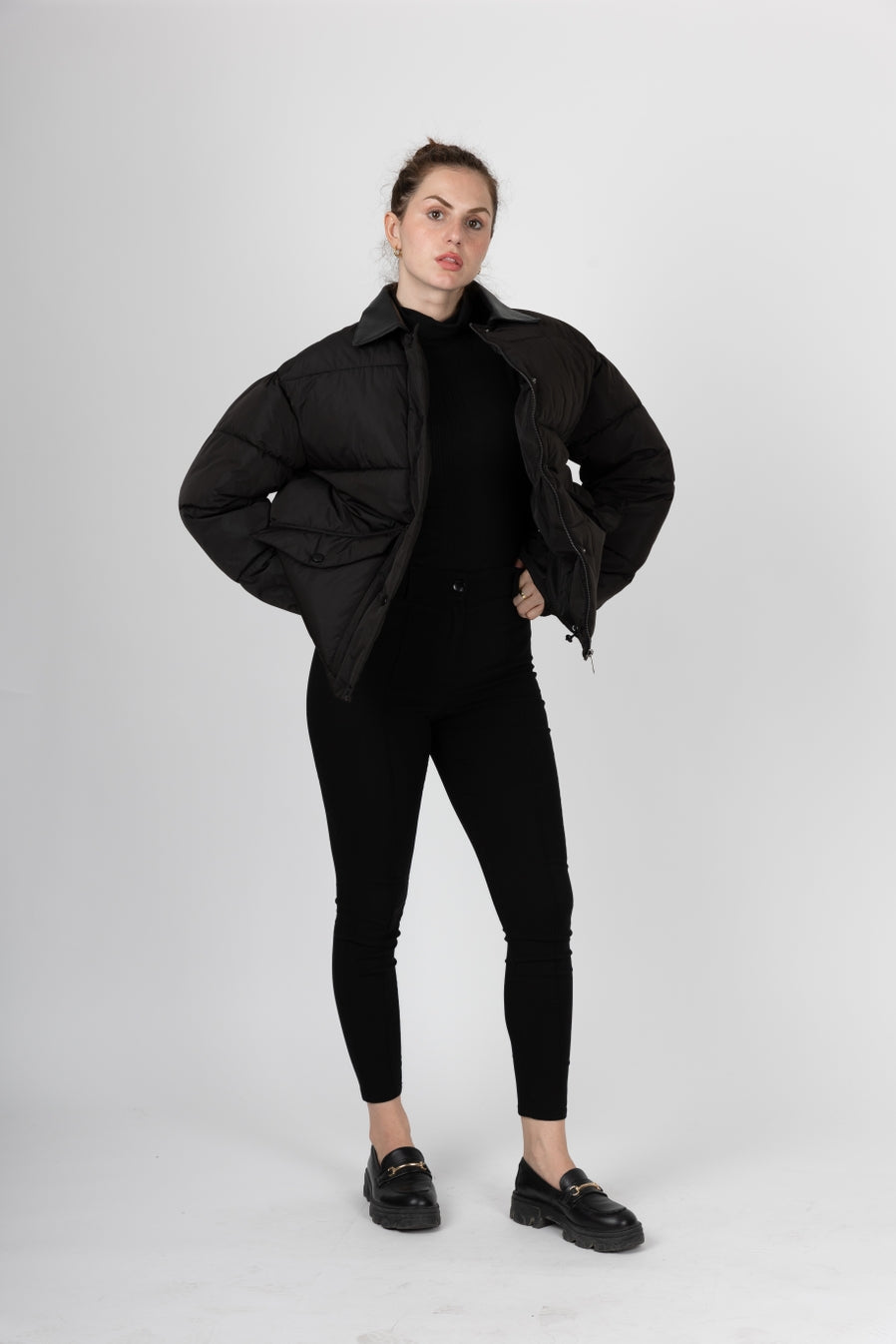 Puffer Jacket with Contrast Collar