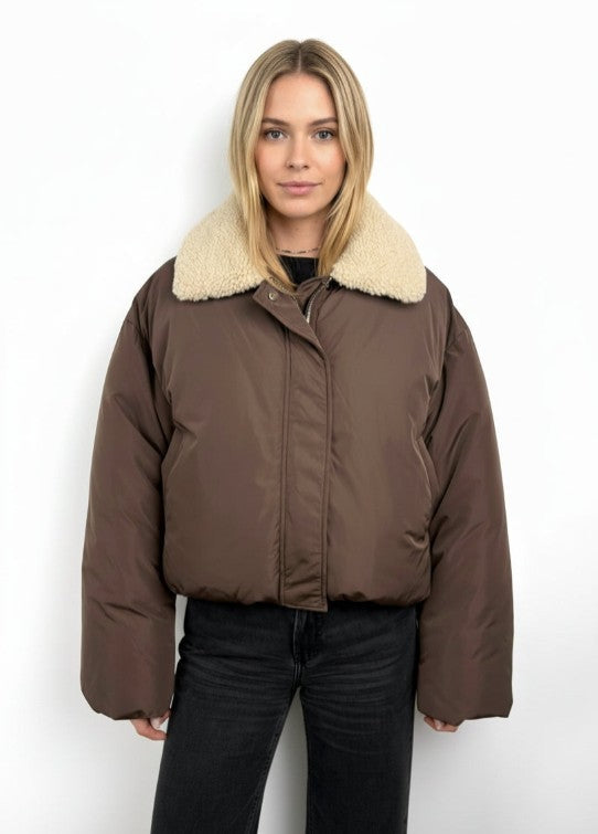 Puffer Jacket with Faux Fur Collar