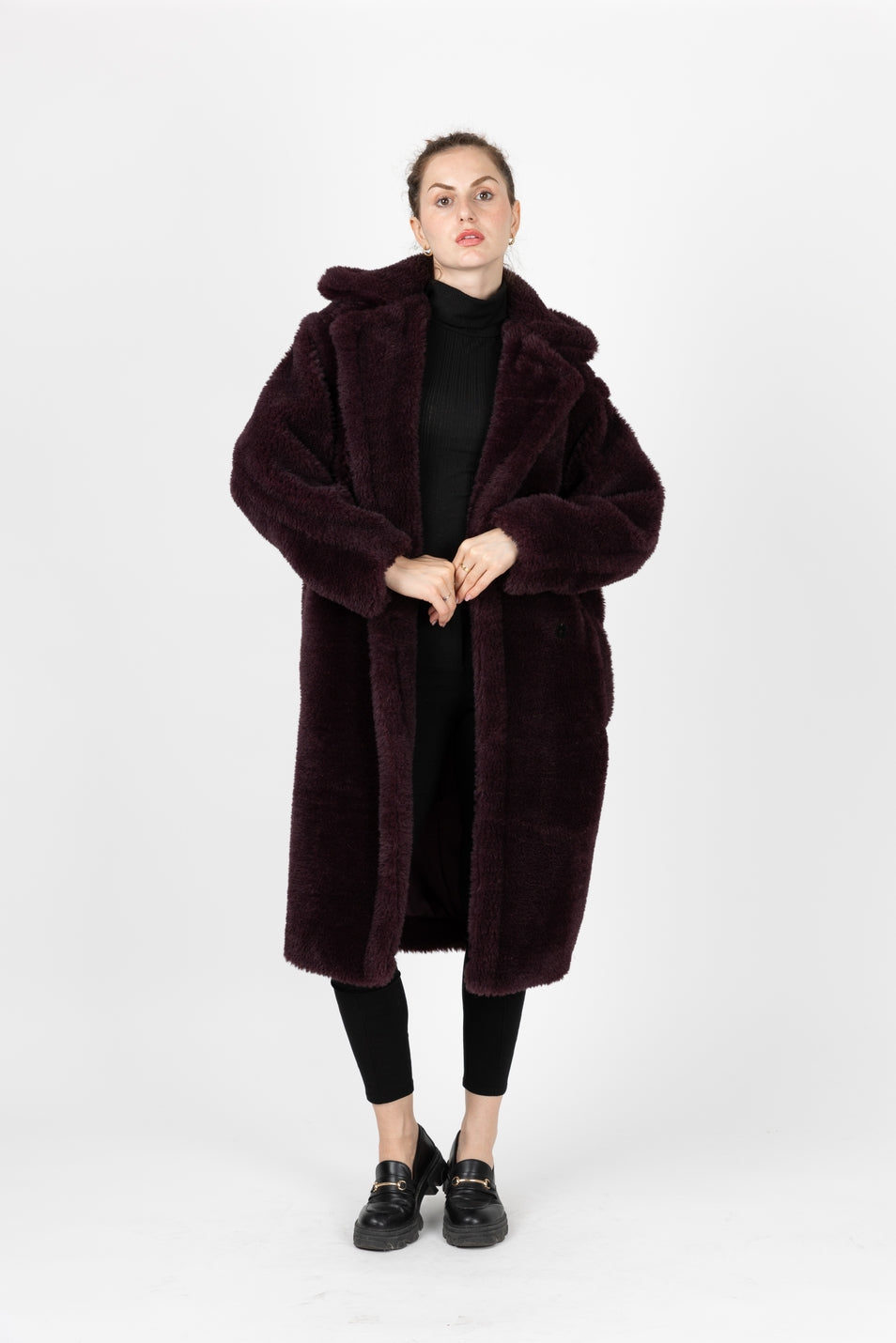 Oversized Long Coat in Faux Shearling