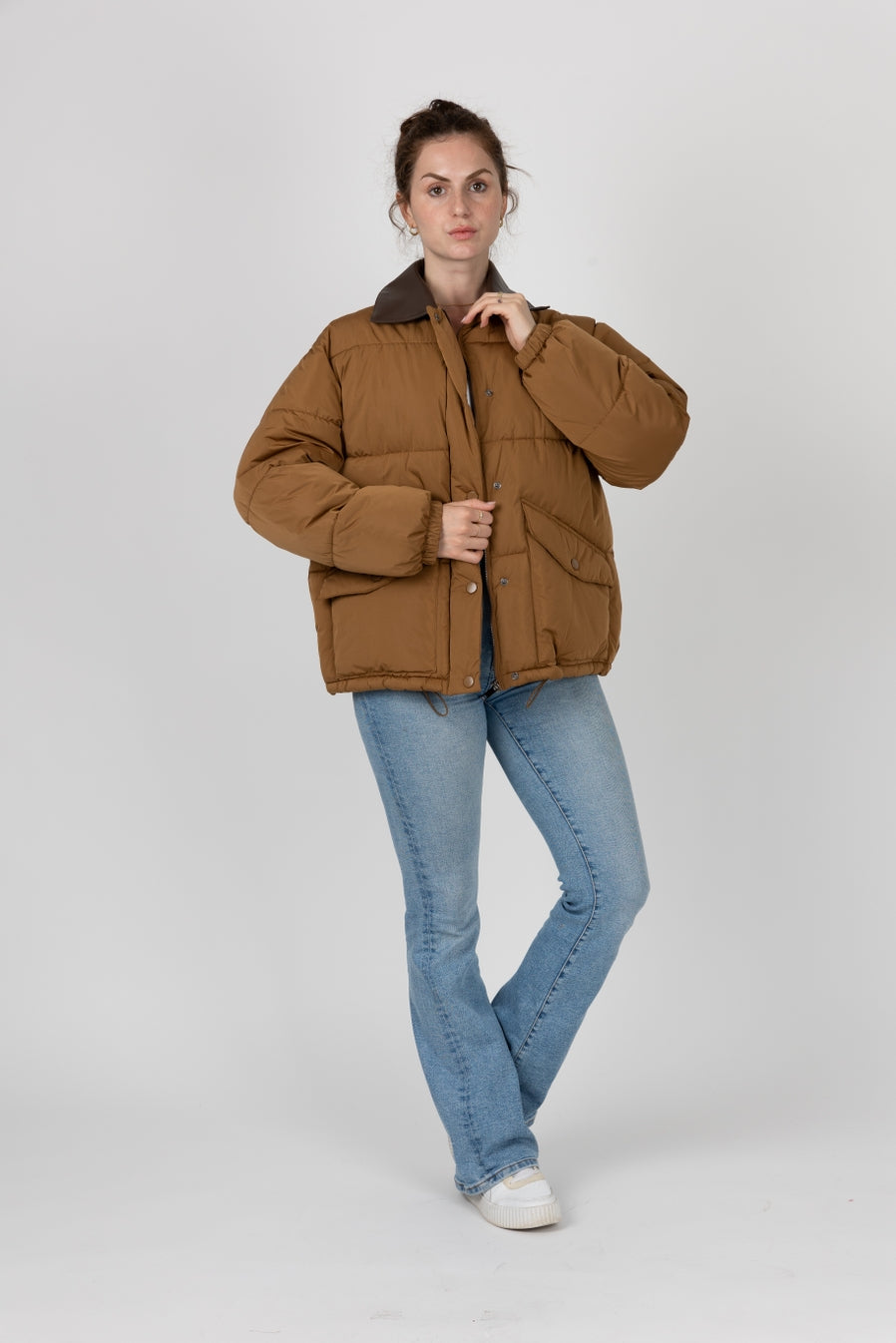 Puffer Jacket with Contrast Collar
