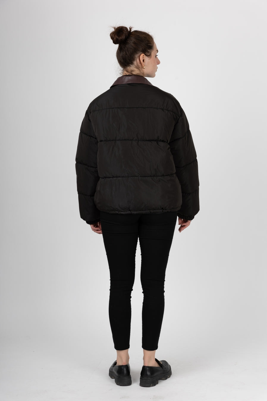 Puffer Jacket with Contrast Collar