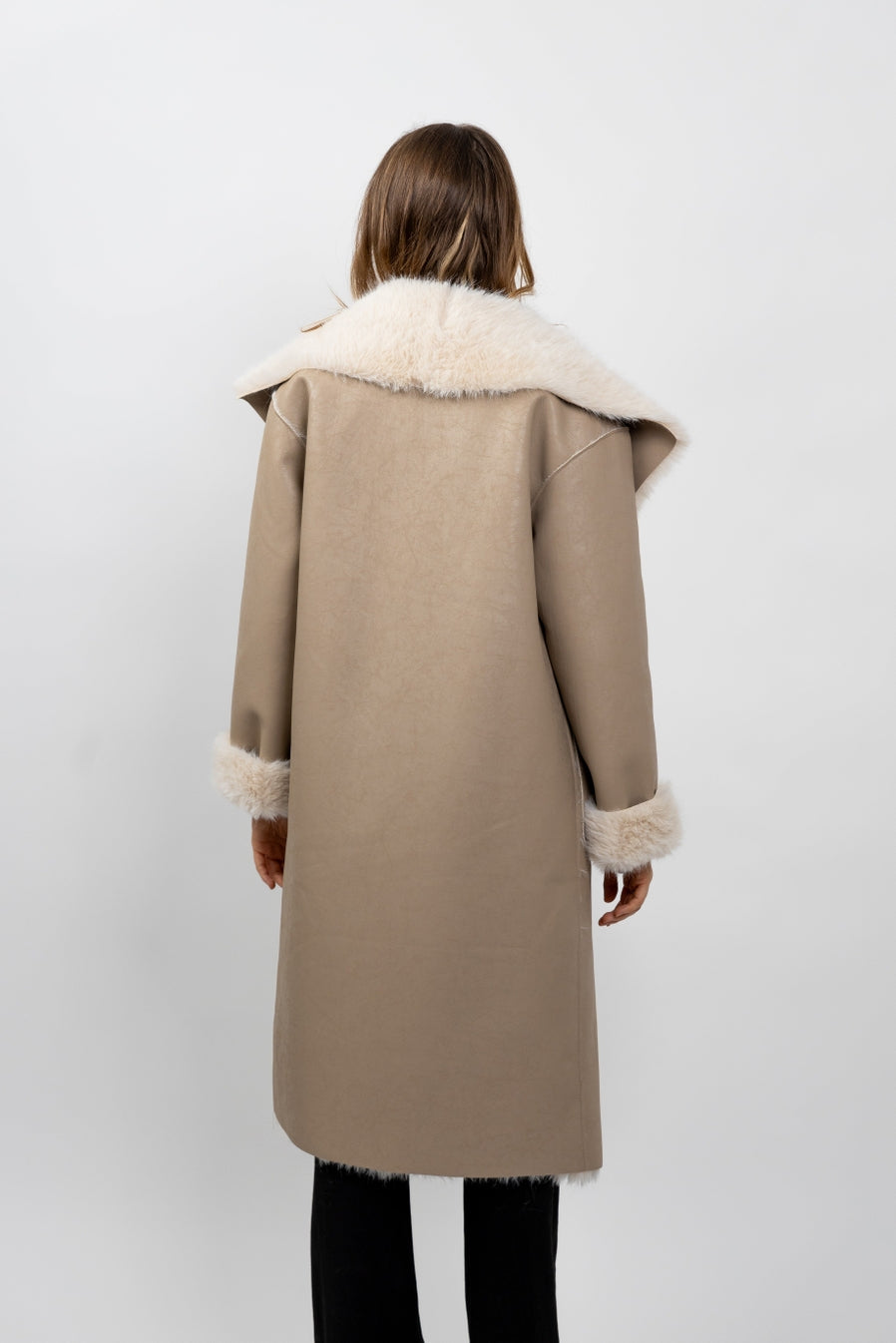 Reversible Long Coat Faux Fur / Faux Leather