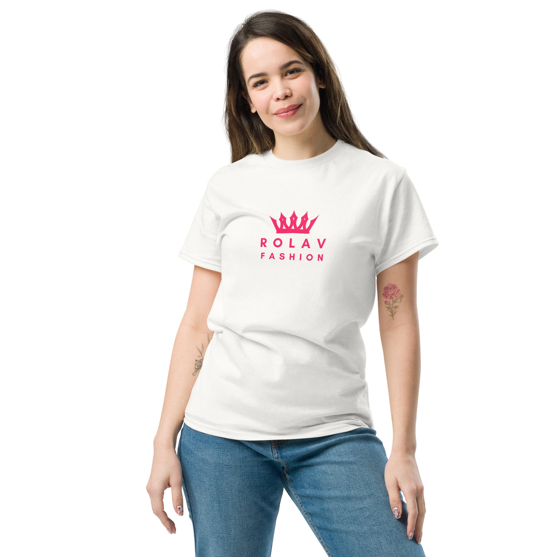 Rolav classic tee.